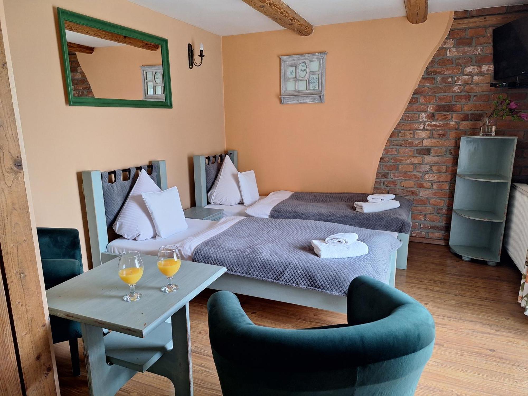 Apartamenty I Pokoje Aneta Piechowice  Buitenkant foto
