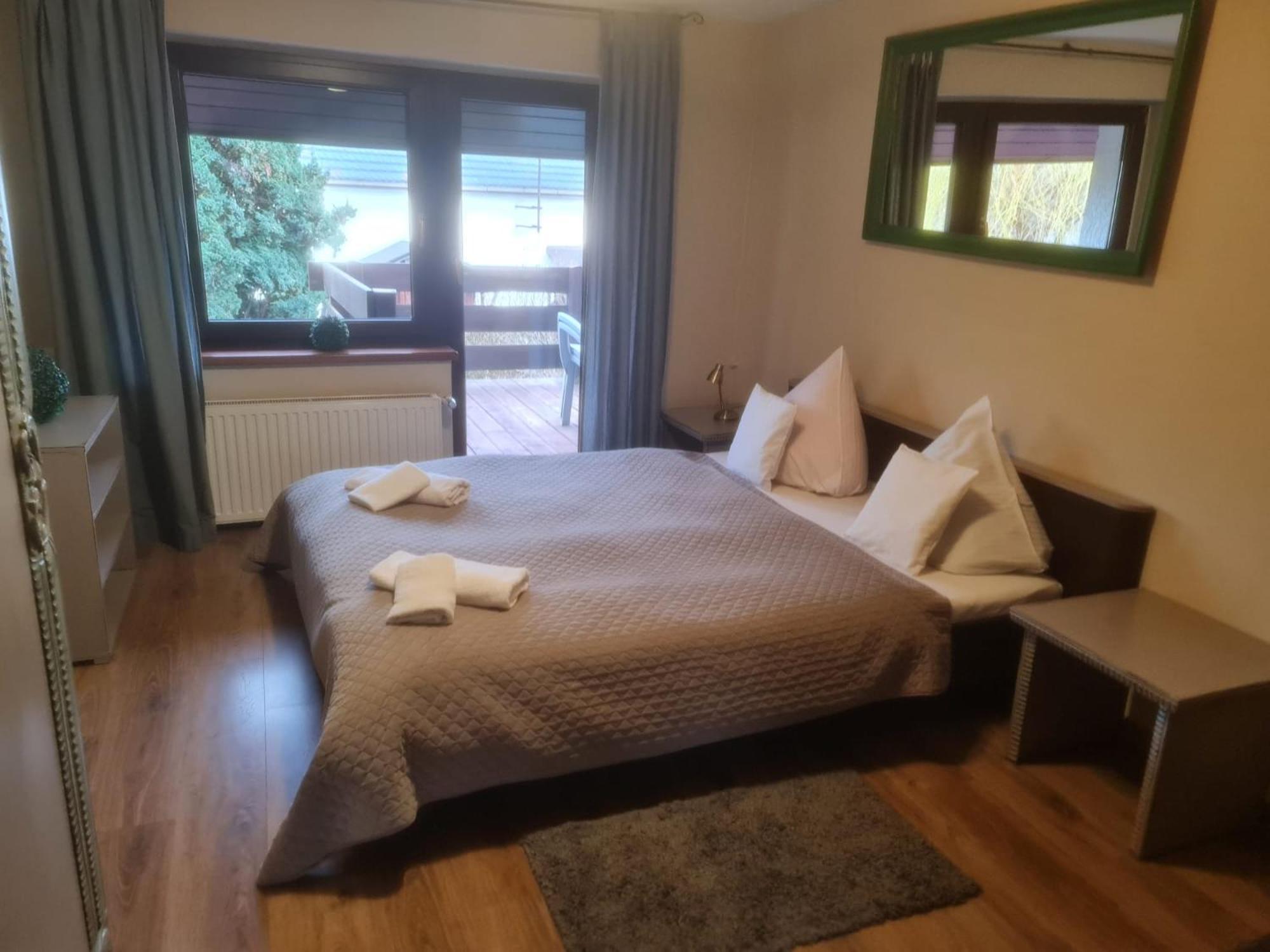 Apartamenty I Pokoje Aneta Piechowice  Buitenkant foto